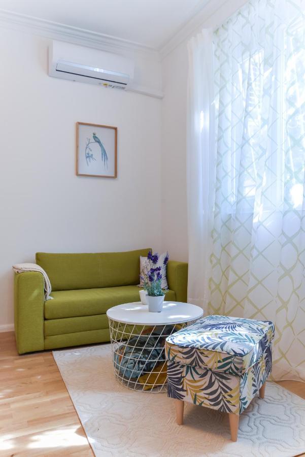 Cosy & Renovated 2Bd Flat Near Vitoshka By Flat Mаnager Apartment Sofia Bagian luar foto