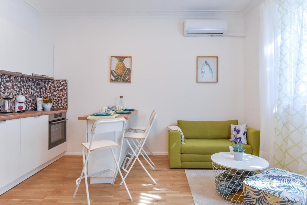 Cosy & Renovated 2Bd Flat Near Vitoshka By Flat Mаnager Apartment Sofia Bagian luar foto